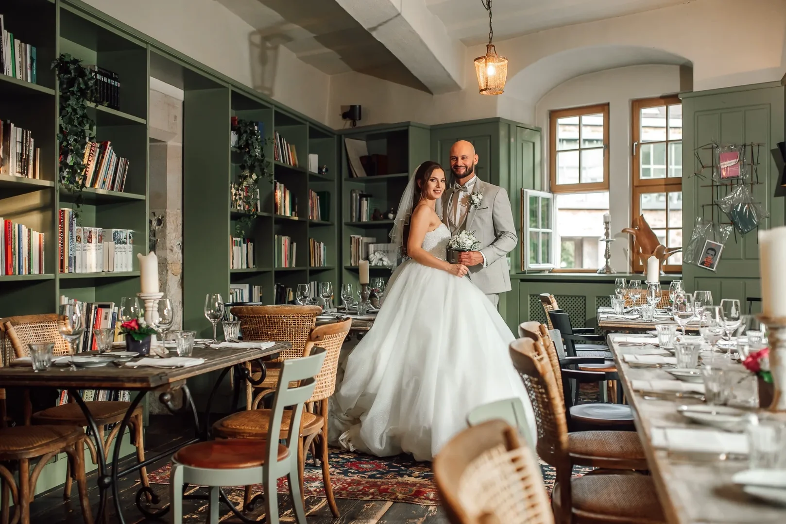 Brautpaar im Renthof Kassel — A & W Hochzeitsreportage