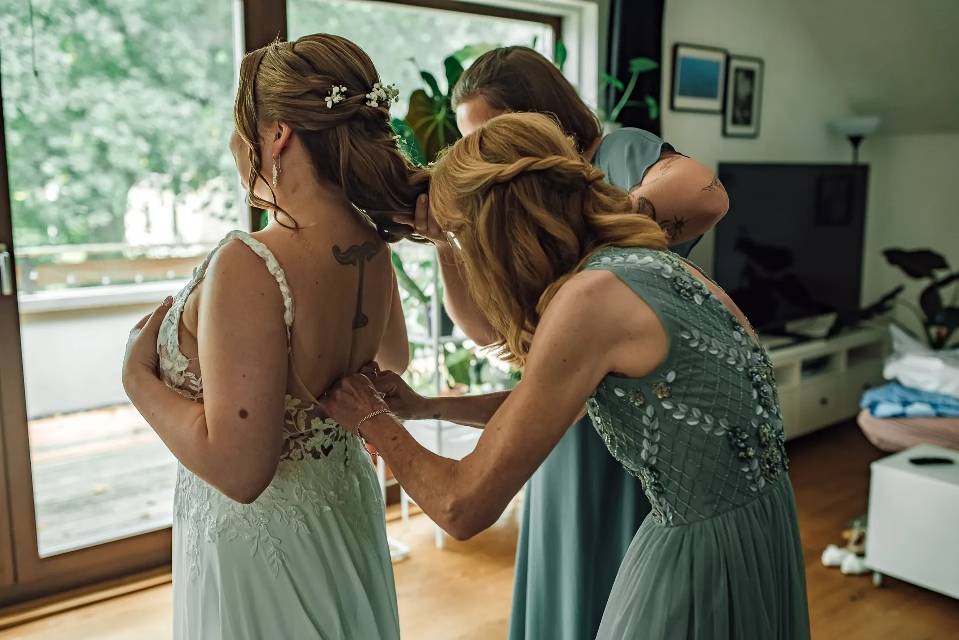 Hochzeitsschuhe der Braut — zartes Detail, Nordhessen