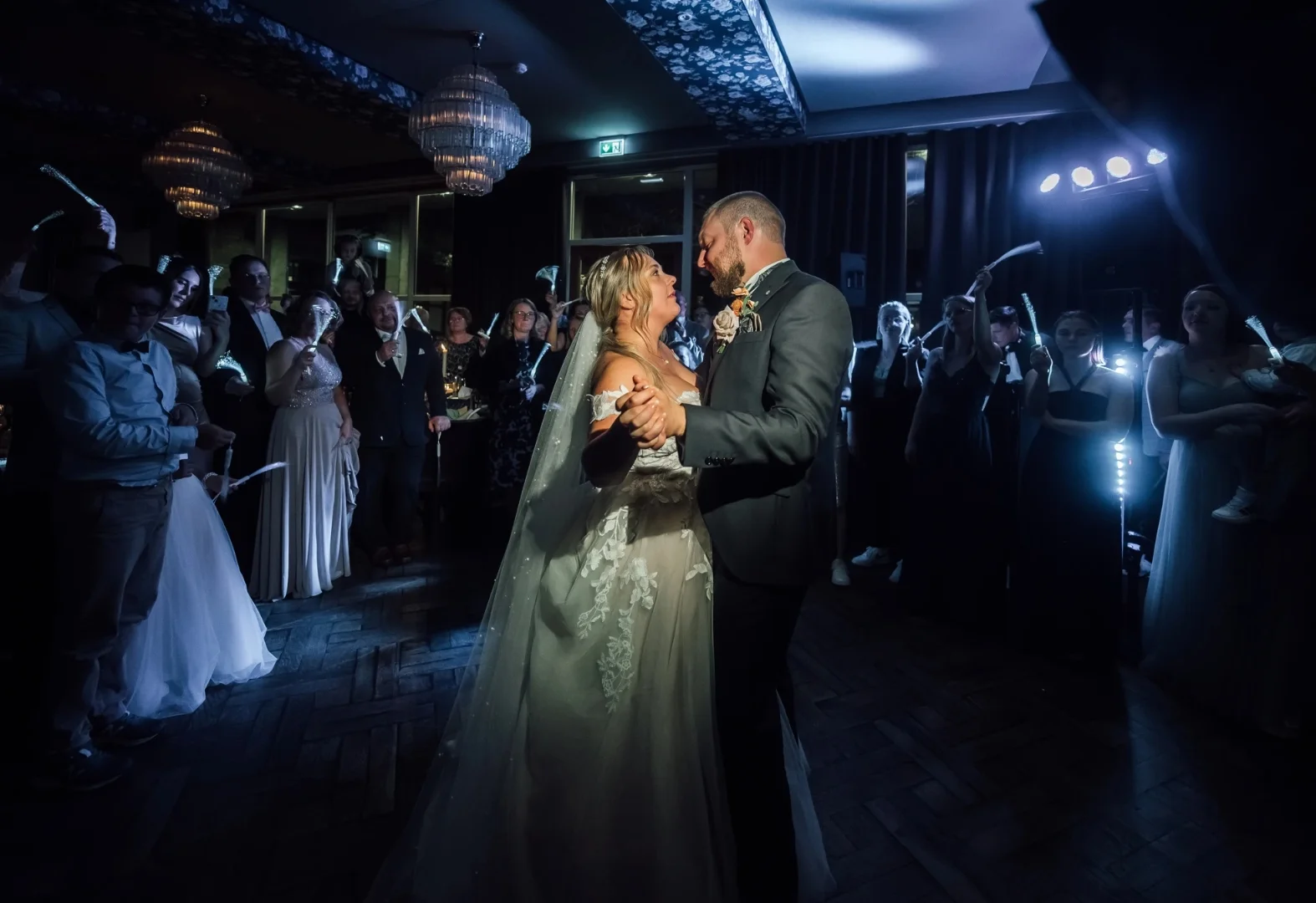 R & A Hochzeit im Renthof Kassel — Brautpaar-Shooting in Siebenbergen